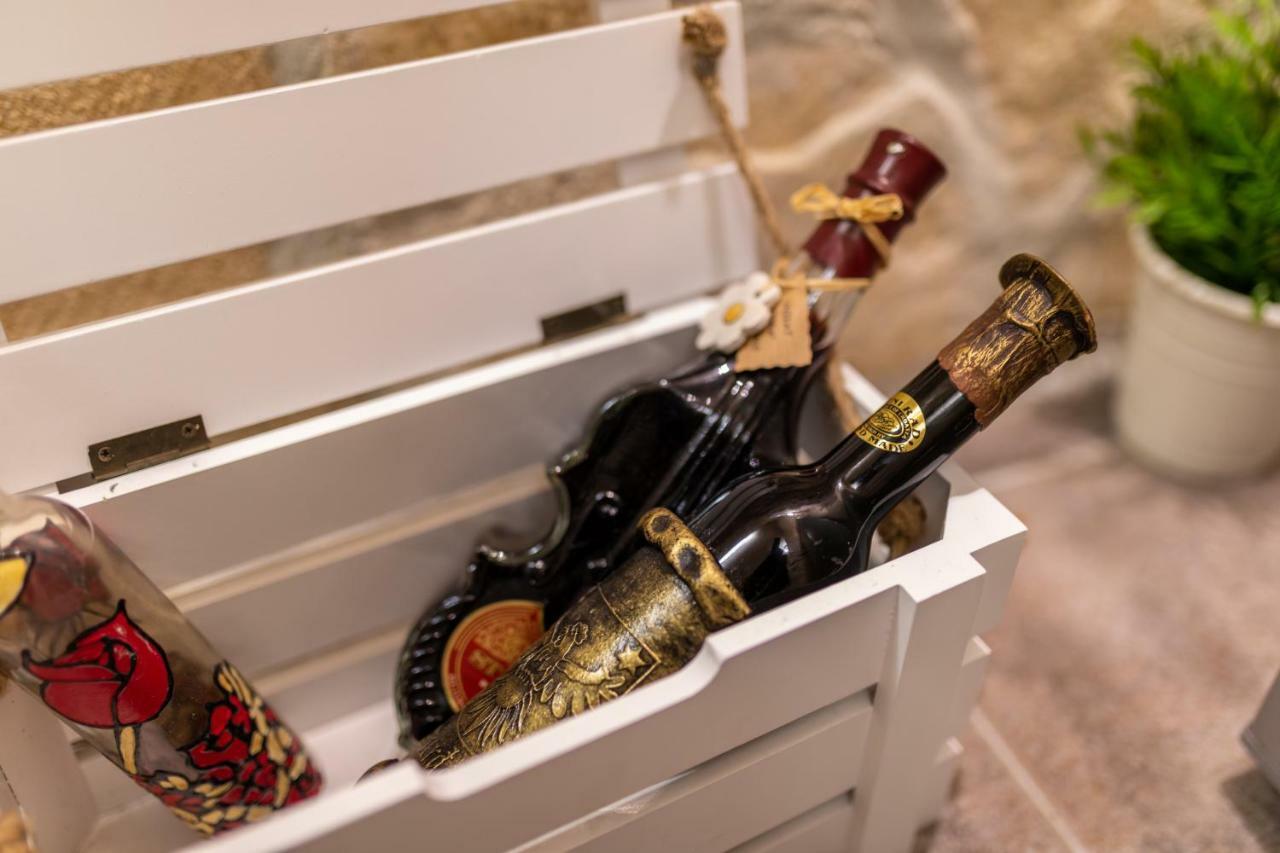 Apartman Verbenia Vrbnik Bagian luar foto